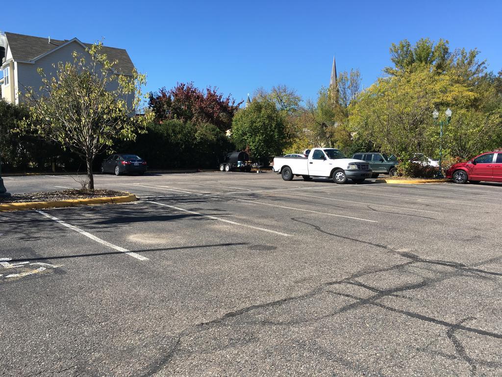 Norwood Inn And Suites Chaska Dış mekan fotoğraf